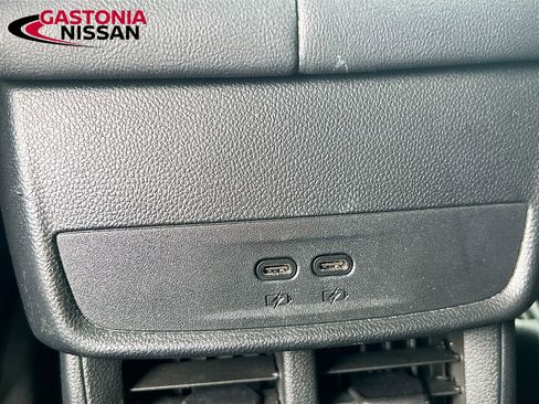 Used 2025 GMC Terrain Elevation image 33