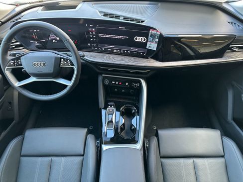 New 2025 Audi Q5 Premium Plus AWD/4WD image 10