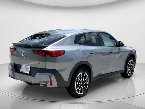 New 2026 BMW X2 xDrive28i w/ Technology Package AWD/4WD image 5