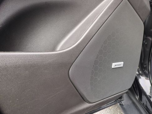 Certified 2025 Cadillac XT5 Premium Luxury FWD image 25