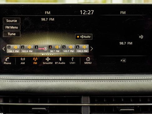 Certified 2023 INFINITI QX60 Luxe w/ Performance Audio Package image 25