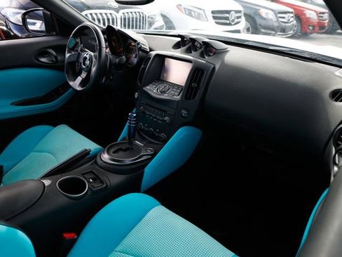 Used 2020 Nissan 370Z NISMO image 13