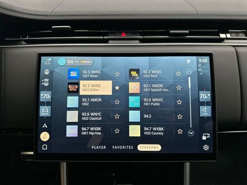 Used 2024 Land Rover Range Rover SE image 27