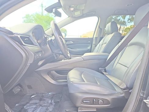 Certified 2020 Buick Enclave Essence FWD image 17