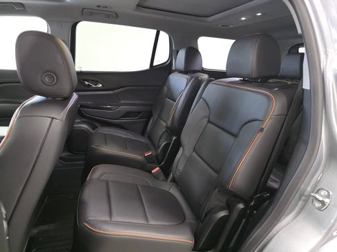 Used 2023 GMC Acadia AT4 w/ Technology Package AWD/4WD image 10