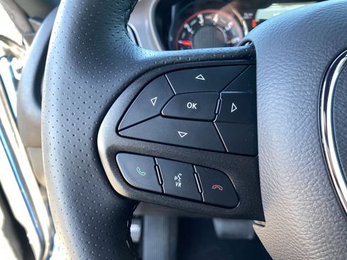 Used 2023 Dodge Challenger SXT w/ Blacktop Package image 28