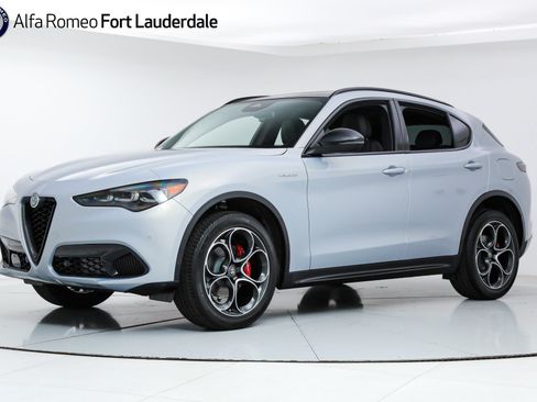 New 2025 Alfa Romeo Stelvio Sprint w/ Veloce Package AWD/4WD image 1