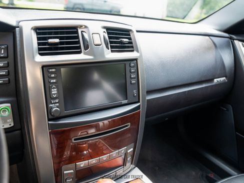 Used 2006 Cadillac XLR RWD image 62