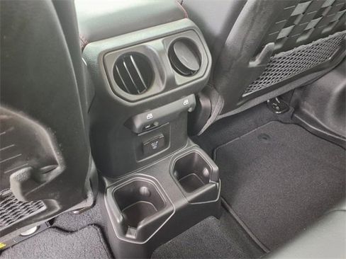 Used 2023 Jeep Gladiator Rubicon w/ LED Lighting Group image 9