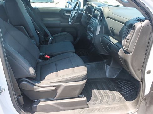Used 2022 Chevrolet Silverado 1500 W/T RWD image 17