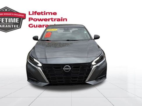 Certified 2025 Nissan Altima 2.5 SV FWD image 10