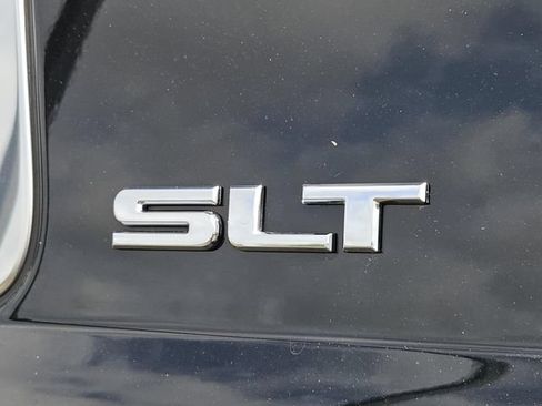 Used 2019 GMC Yukon XL SLT w/ Premium Edition RWD image 11