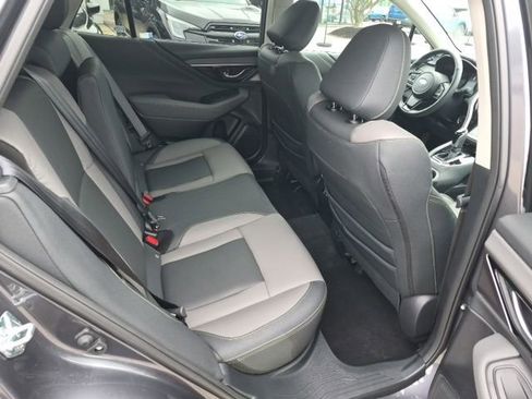 Certified 2025 Subaru Outback Onyx Edition AWD/4WD image 13