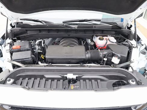 New 2026 GMC Sierra 1500 Elevation w/ LPO, Elevation Black Package AWD/4WD image 44