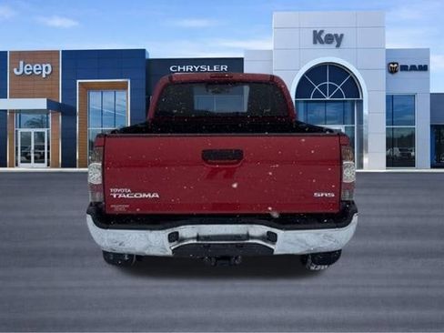 Used 2011 Toyota Tacoma 4x4 Access Cab w/ SR5 Pkg #2 image 4