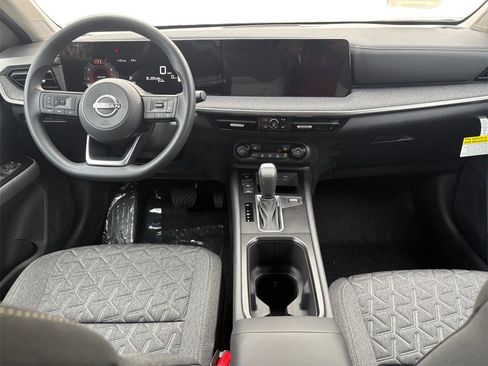 New 2026 Nissan Kicks SV w/ SV Premium Package image 10