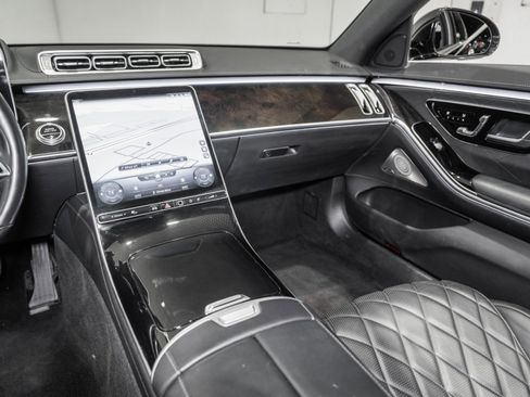 Used 2022 Mercedes-Benz S 580 4MATIC Sedan image 35