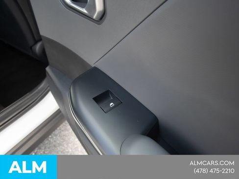 Used 2025 Kia K4 FWD image 50