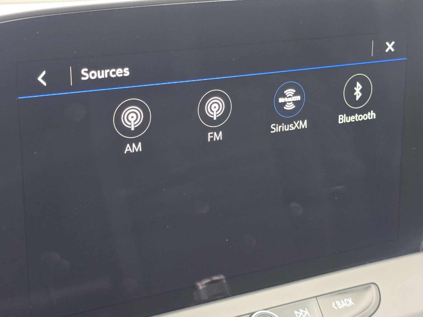 Used 2025 Chevrolet Blazer LT FWD image 7