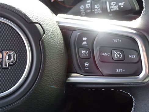 New 2025 Jeep Wrangler Sahara w/ Safety Group image 31