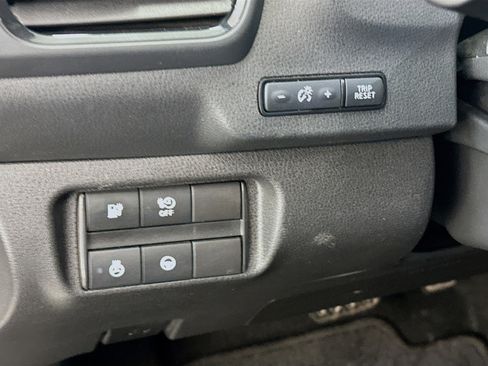 Used 2025 Nissan Leaf SV Plus FWD image 17