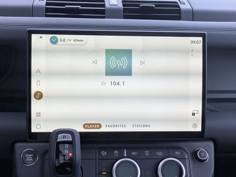 New 2026 Land Rover Defender 110 X-Dynamic SE AWD/4WD image 20
