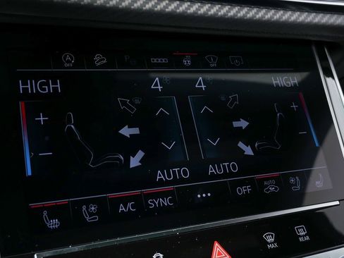 New 2026 Audi SQ8 Prestige image 15