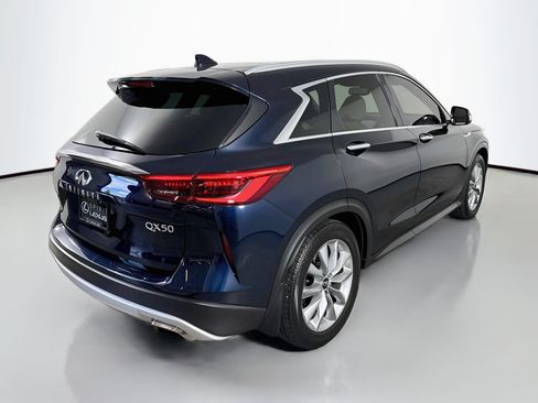 Used 2021 INFINITI QX50 Essential w/ Convenience Package FWD image 7