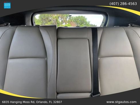 Used 2020 MAZDA MAZDA3 Hatchback w/ Preferred Package FWD image 27