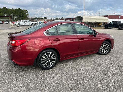 Used 2018 Subaru Legacy 2.5i Premium image 9