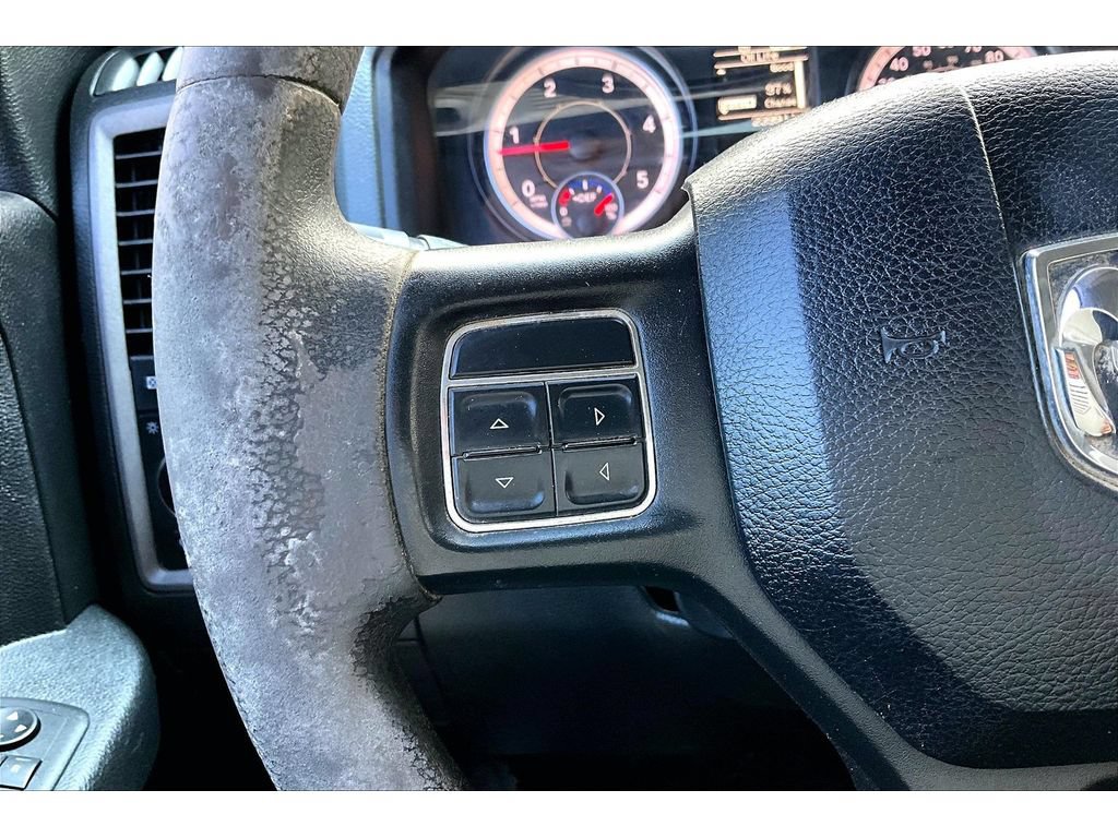 Used 2018 RAM 3500 Tradesman w/ Chrome Appearance Group AWD/4WD image 11