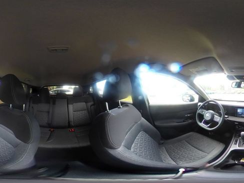 Used 2026 Nissan Kicks SV FWD image 39
