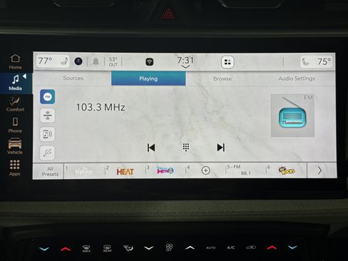 New 2026 Jeep Cherokee Laredo image 21