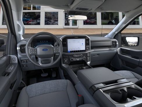 New 2026 Ford F150 XLT w/ XLT Chrome Appearance Package AWD/4WD image 9