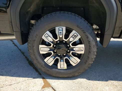 New 2026 GMC Sierra 2500 Denali w/ Denali Reserve Package image 6