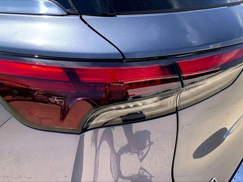 Used 2025 INFINITI QX60 Autograph w/ Cargo Package AWD/4WD image 29