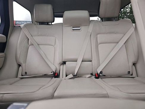 Used 2018 Land Rover Range Rover Supercharged image 33