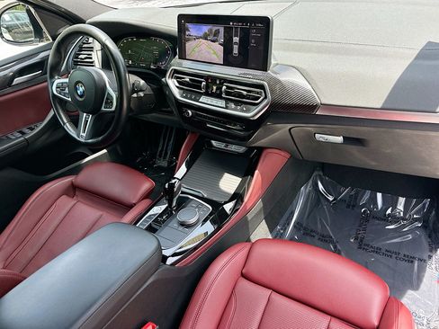 Used 2024 BMW X4 M40i w/ Premium Package AWD/4WD image 25