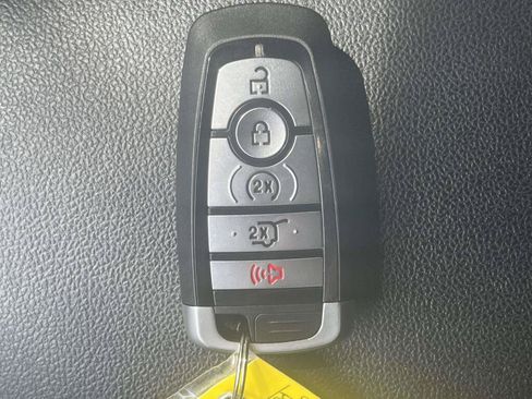 Used 2023 Ford Escape Active w/ Tech Pack #2 FWD image 4