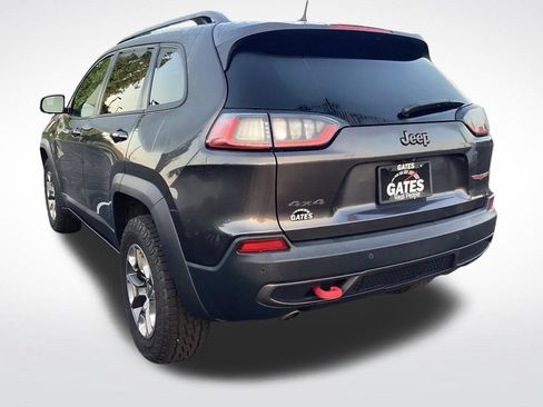 Used 2019 Jeep Cherokee Trailhawk w/ Cold Weather Group AWD/4WD image 18