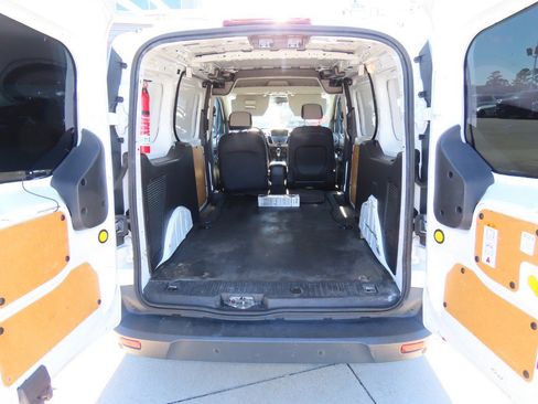 Used 2018 Ford Transit Connect XLT image 14