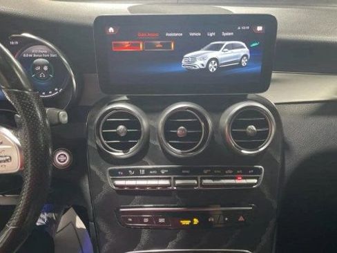 Used 2022 Mercedes-Benz GLC 300 image 16