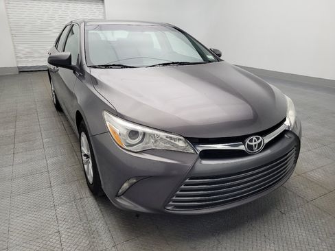 Used 2017 Toyota Camry LE FWD image 14