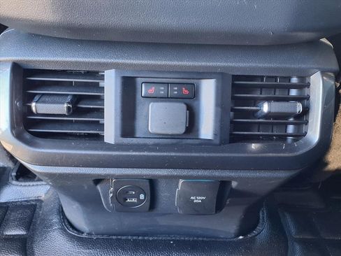 Used 2023 Ford F150 Lariat w/ Equipment Group 502A High image 17