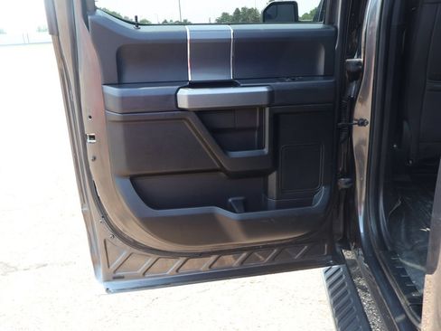 Used 2018 Ford F150 XLT w/ Equipment Group 302A Luxury AWD/4WD image 22
