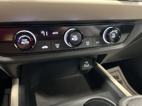 Certified 2024 Honda HR-V LX image 21