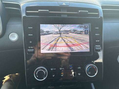 Used 2022 Hyundai Tucson SEL image 6