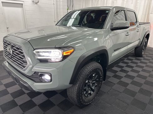 Used 2023 Toyota Tacoma TRD Off-Road image 4