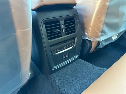 New 2026 BMW i4 eDrive40 w/ Premium Package image 38