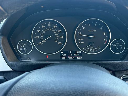 Used 2017 BMW 320i Sedan RWD image 37